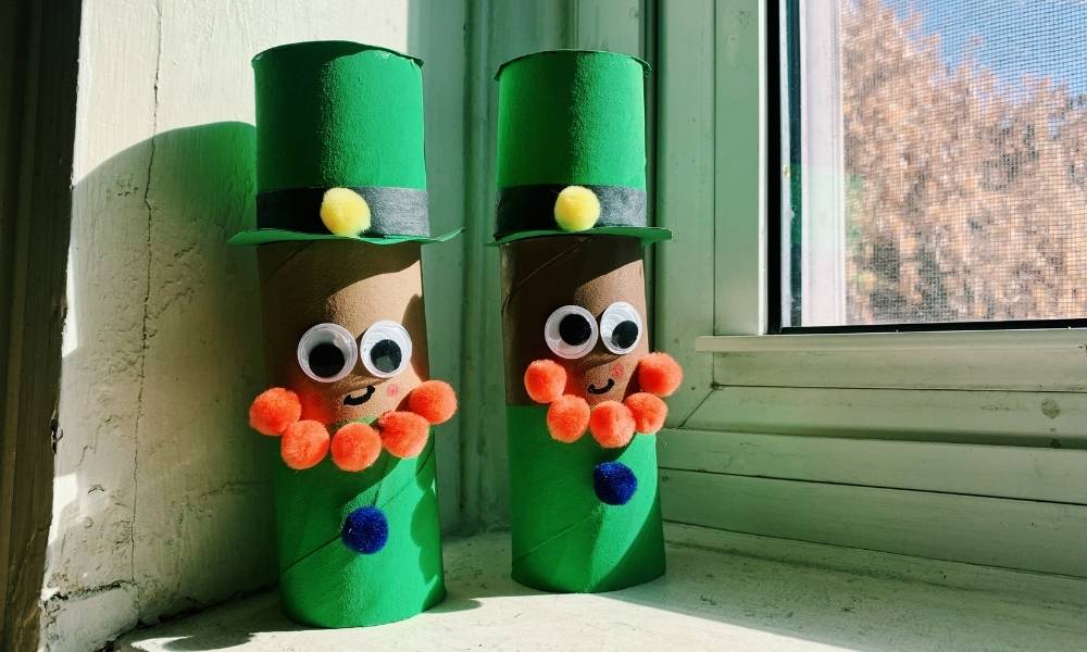 Paper Roll Leprechaun